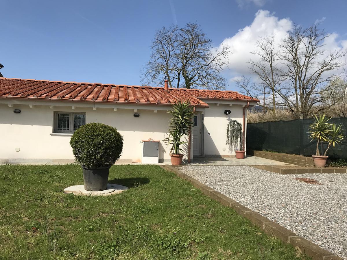 La Camelia Villa Massa e Cozzile Exterior foto